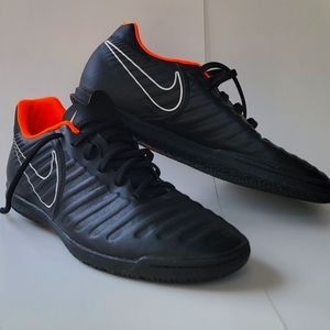 Nike Womens Tiempox Legend Sala Soccer Orange/Black/White Size 8.5